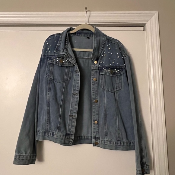 Jean Jacket with Beaded Detail - Picture 7 of 7